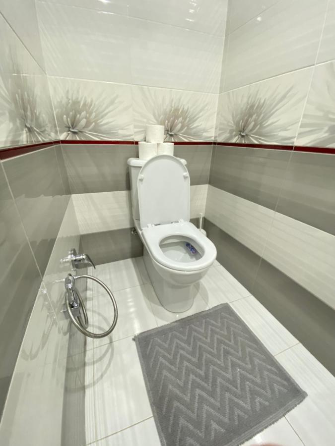 Two Bedroom Large Apartment In Kişinev Dış mekan fotoğraf
