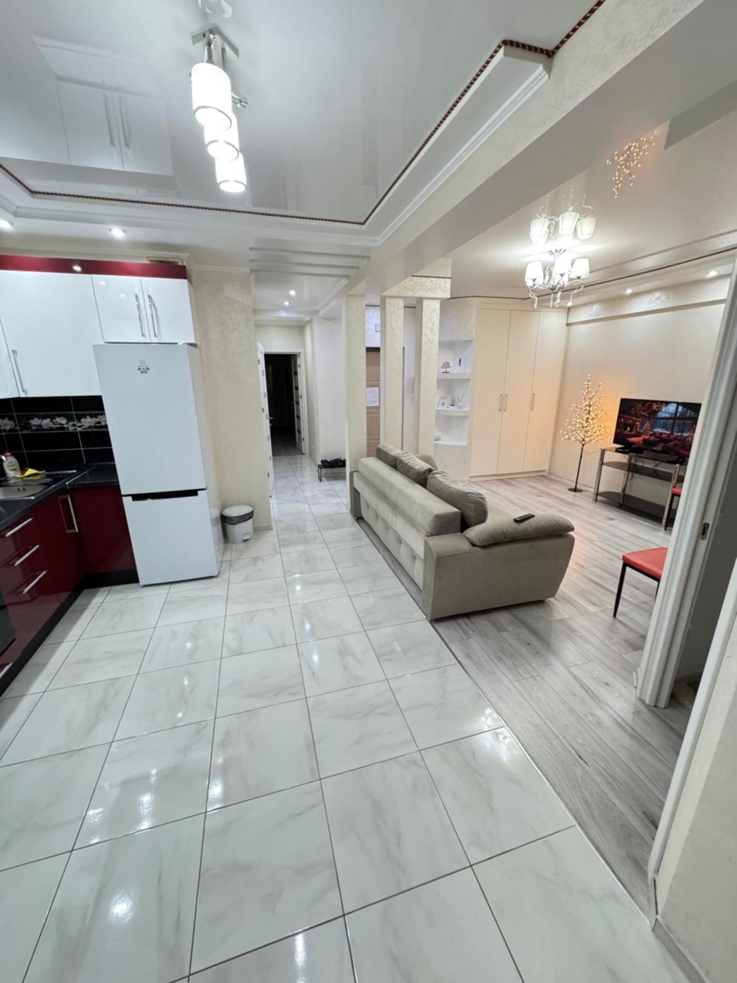 Two Bedroom Large Apartment In Kişinev Dış mekan fotoğraf